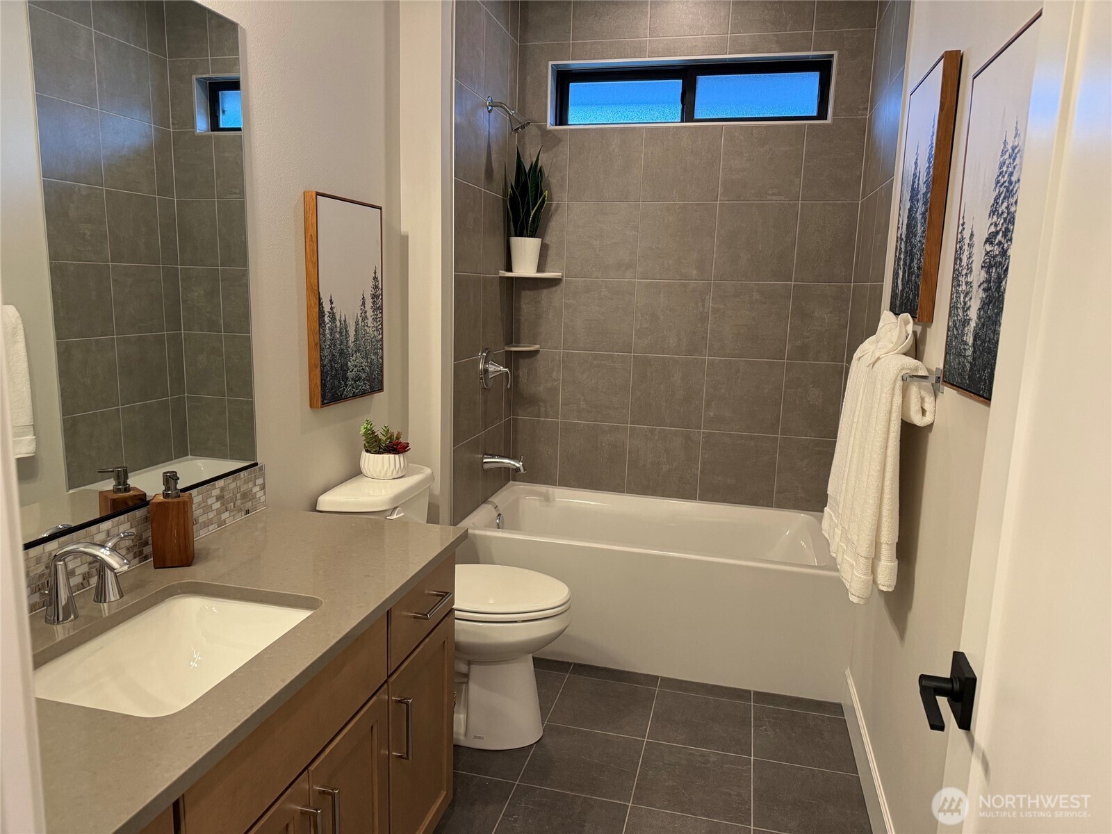 1170 Domerie Park Loop Property Photo 18
