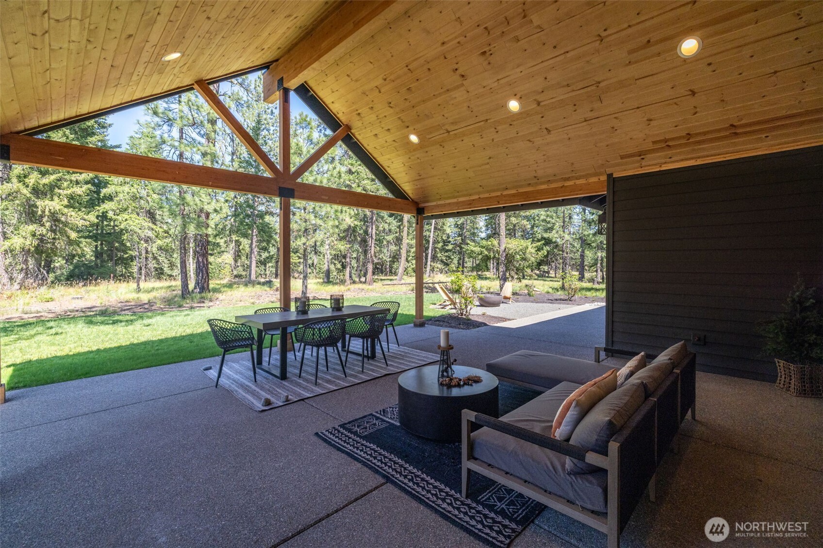 1170 Domerie Park Loop Property Photo 24