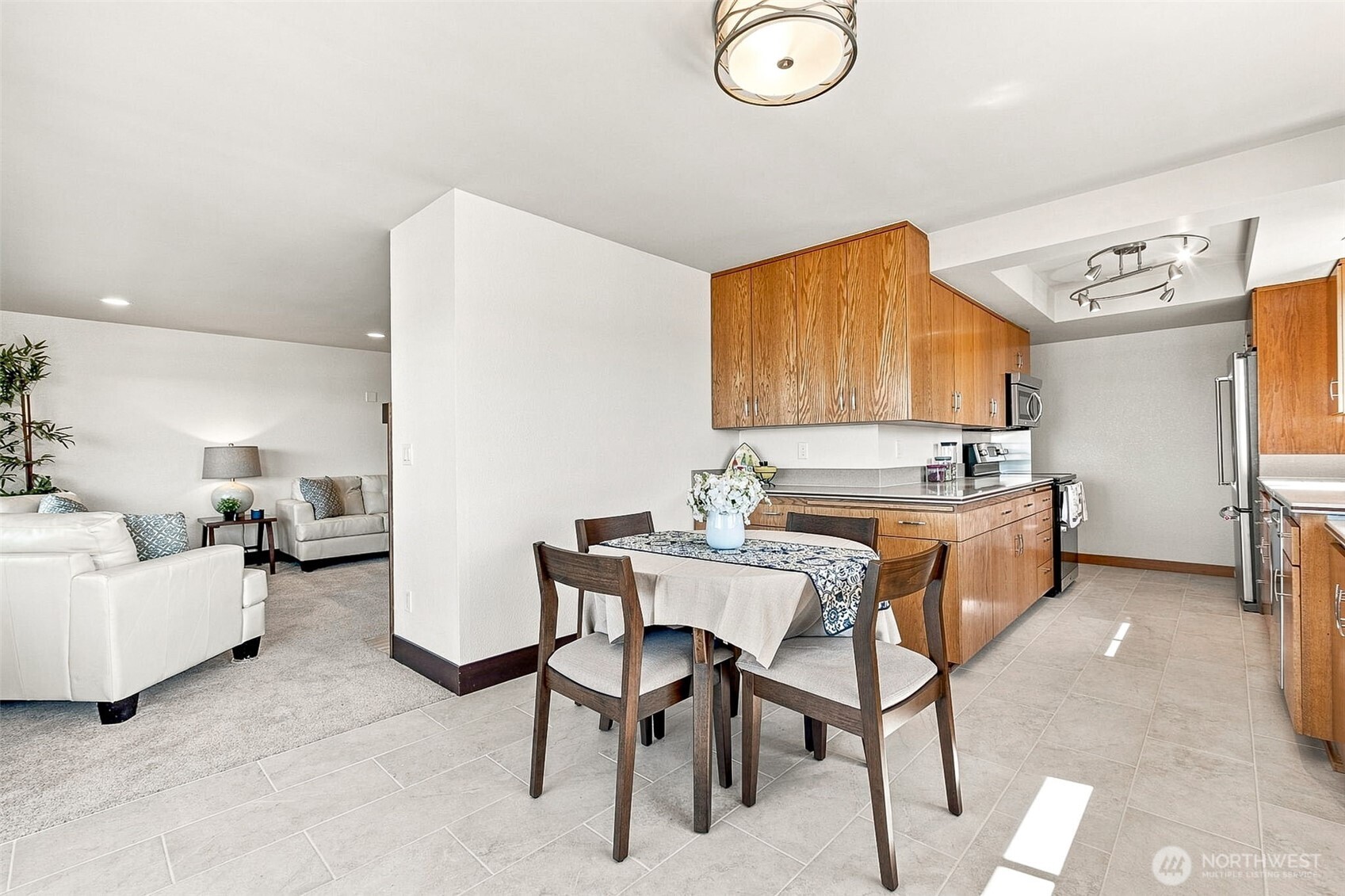 22222 Dock Avenue 2c Property Photo 8