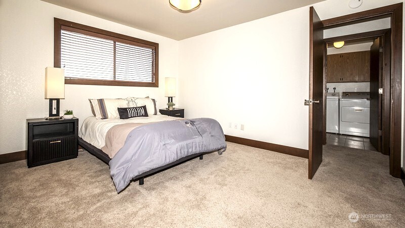 22222 Dock Avenue 2c Property Photo 17