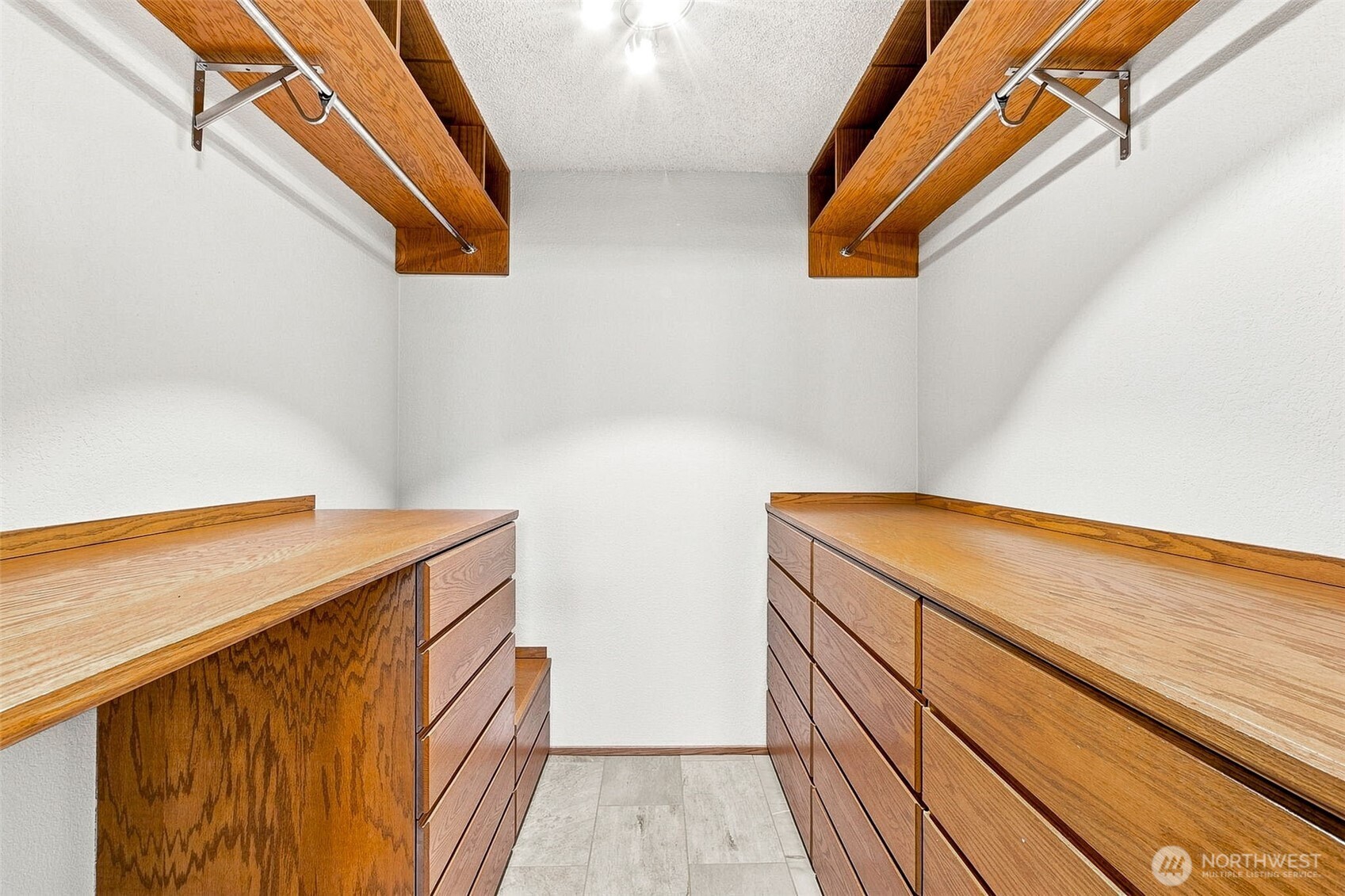 22222 Dock Avenue 2c Property Photo 18