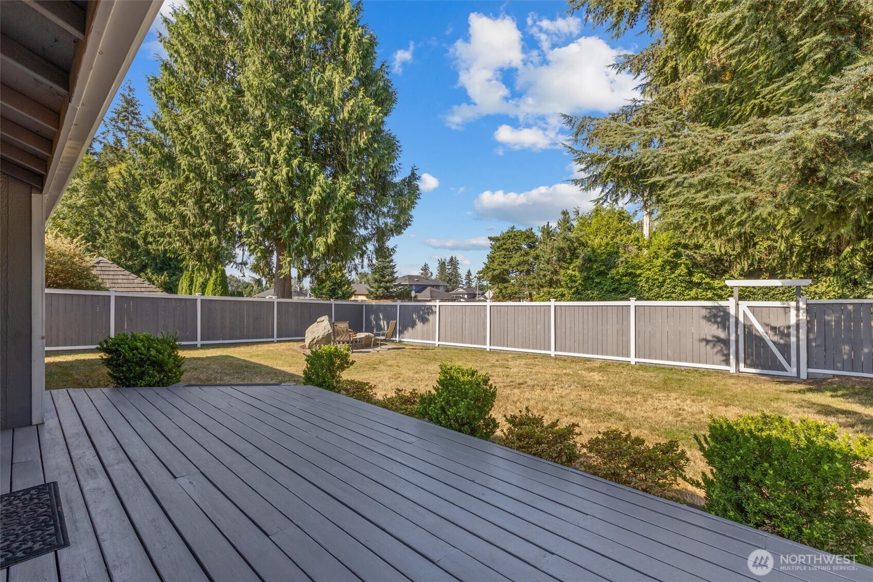 1630 91st Drive Property Photo 24