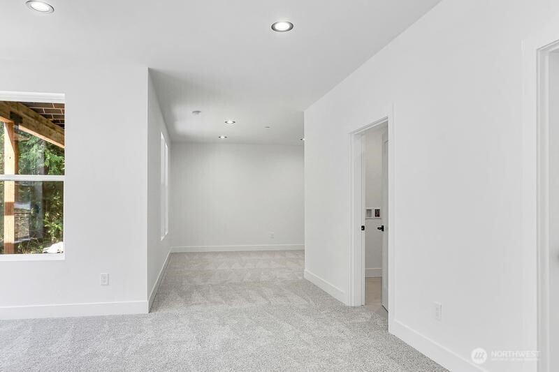 5921 164th Street Property Photo 30