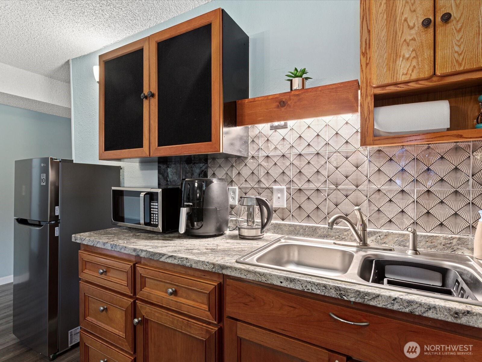 16445 Ambaum Boulevard Property Photo 9