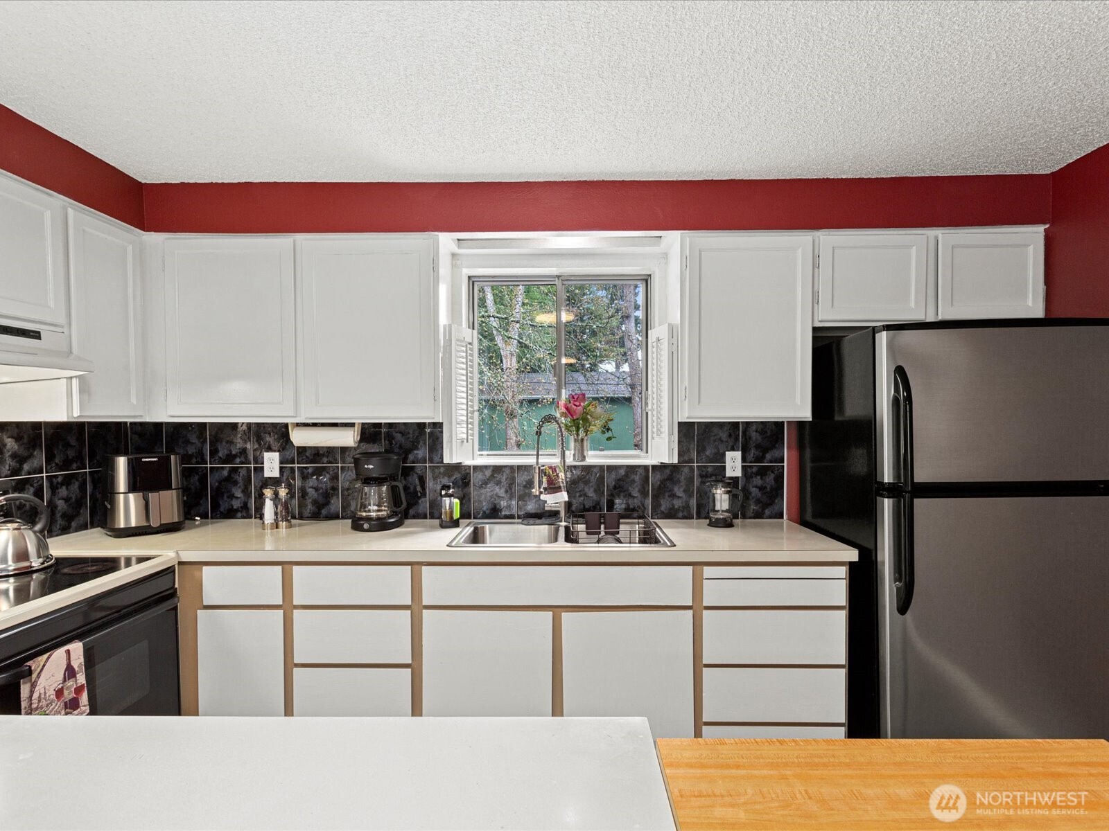 16445 Ambaum Boulevard Property Photo 22