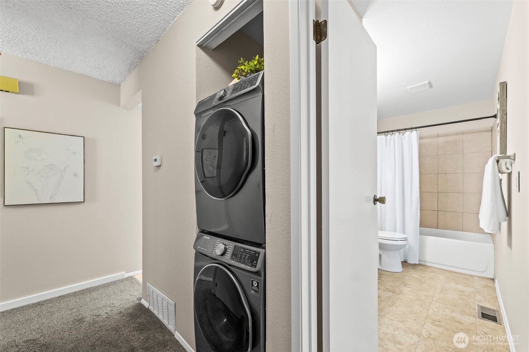 296 298 North Shore Boulevard Property Photo 24