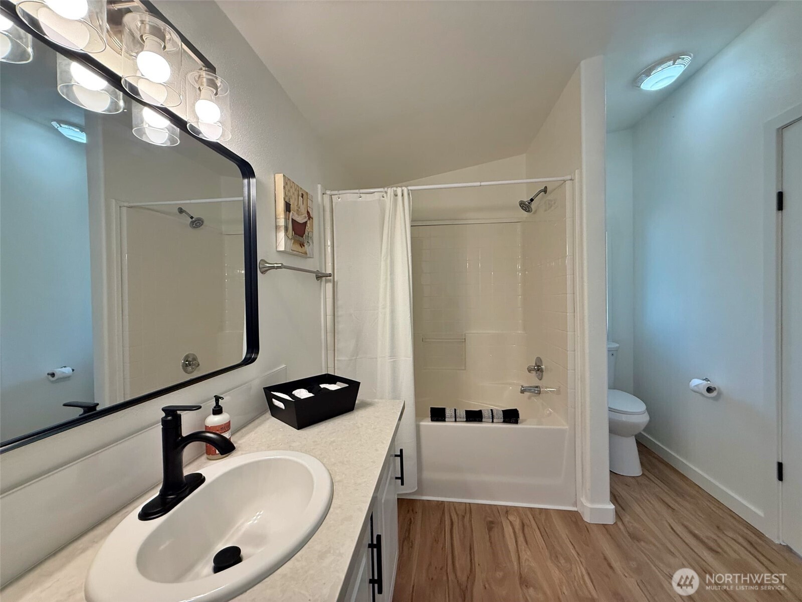 102 Eventide Lane Property Photo 25