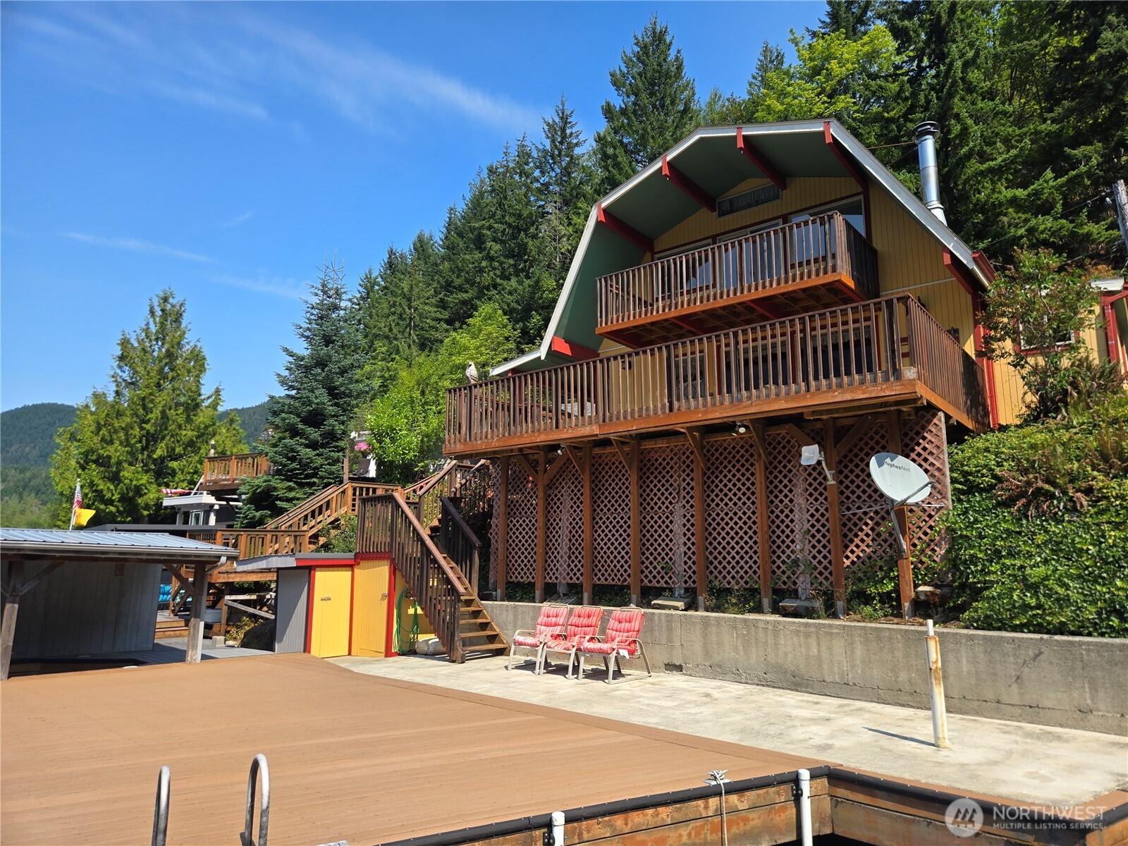 350 Longfellow Road Property Photo 2