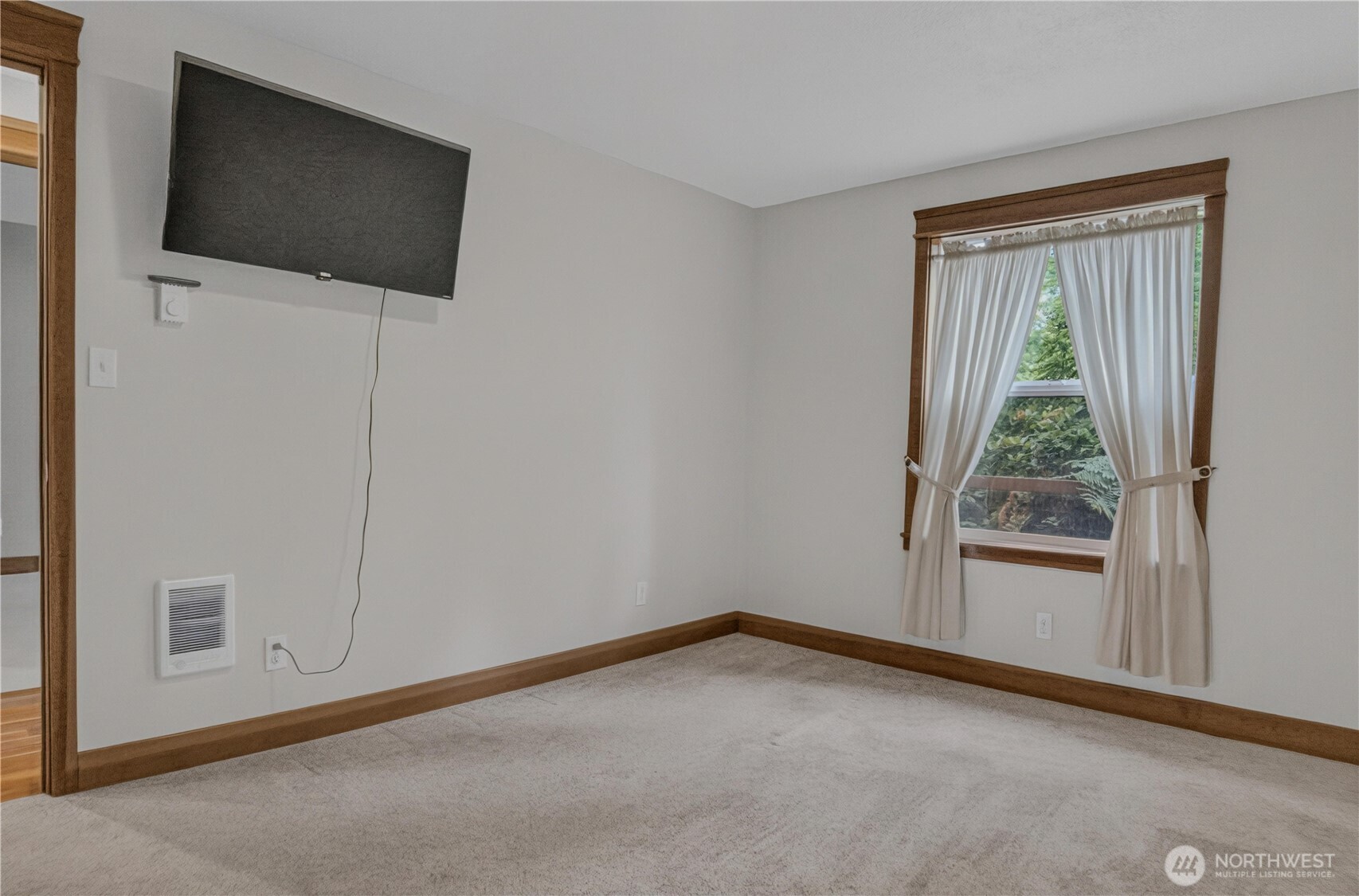 21428 Birch Place Property Photo 20