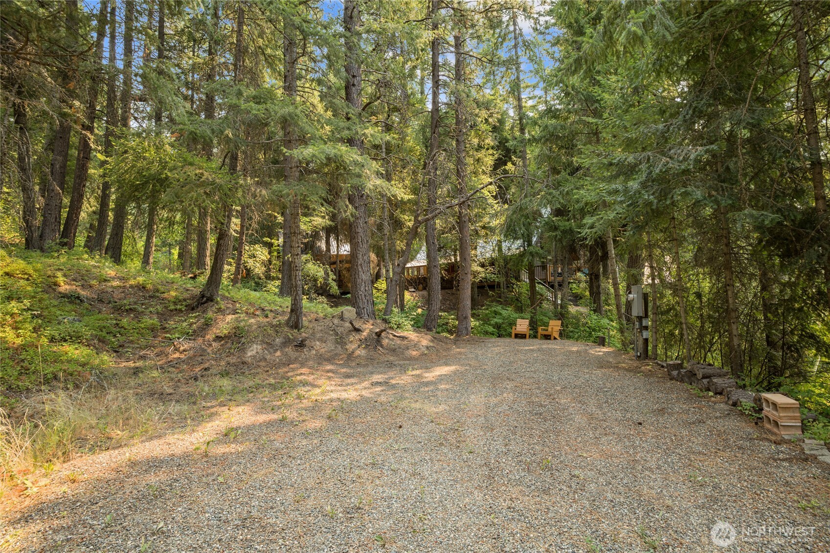 1511 Pine Loch Sun Drive Property Photo 8