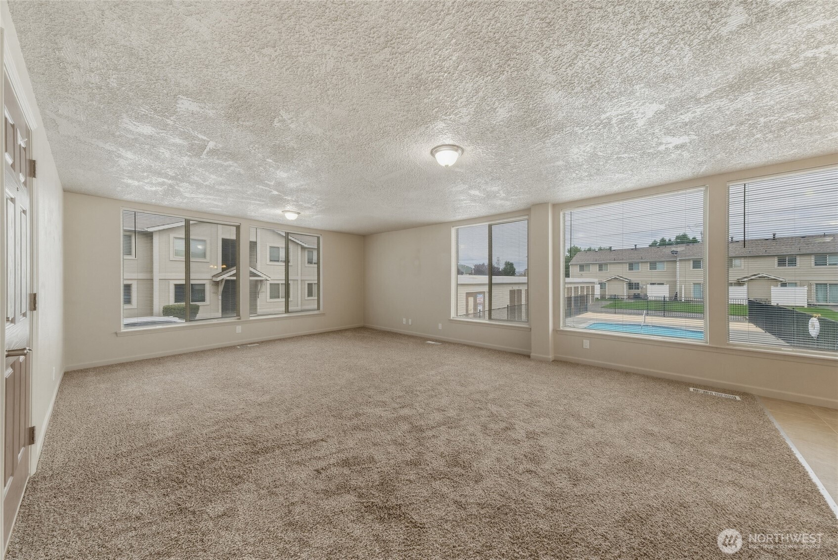 1931 Melrose Street 101 Property Photo 3