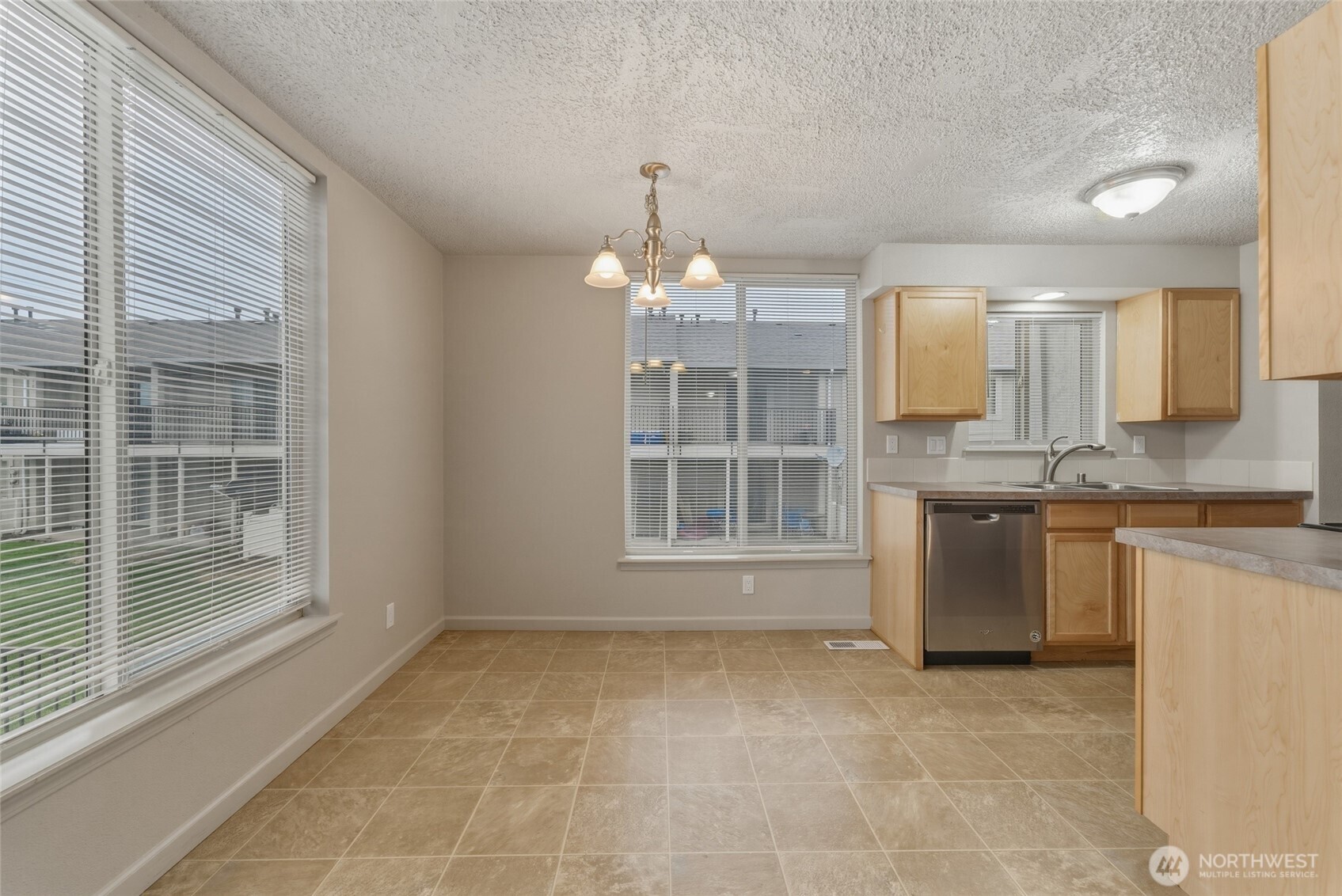 1931 Melrose Street 101 Property Photo 7