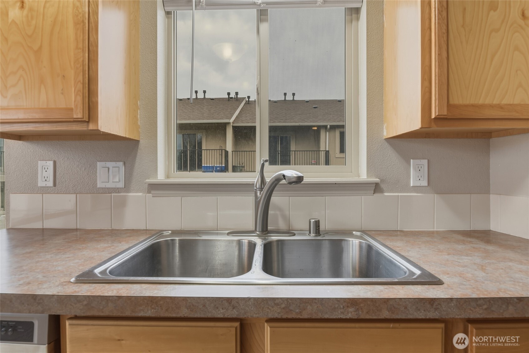 1931 Melrose Street 101 Property Photo 11