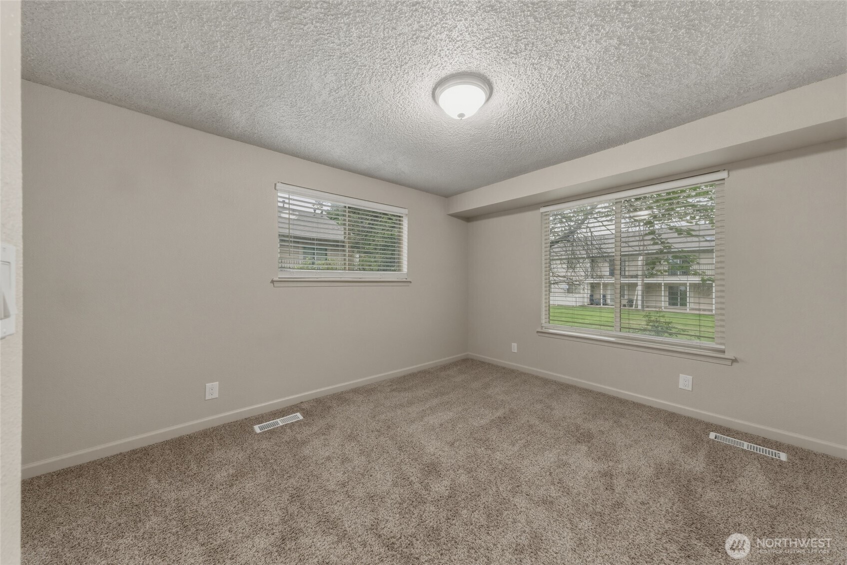 1931 Melrose Street 101 Property Photo 16