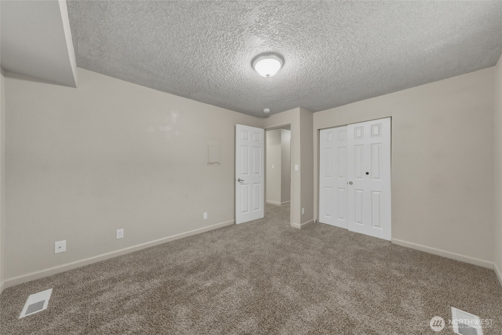 1931 Melrose Street 101 Property Photo 18