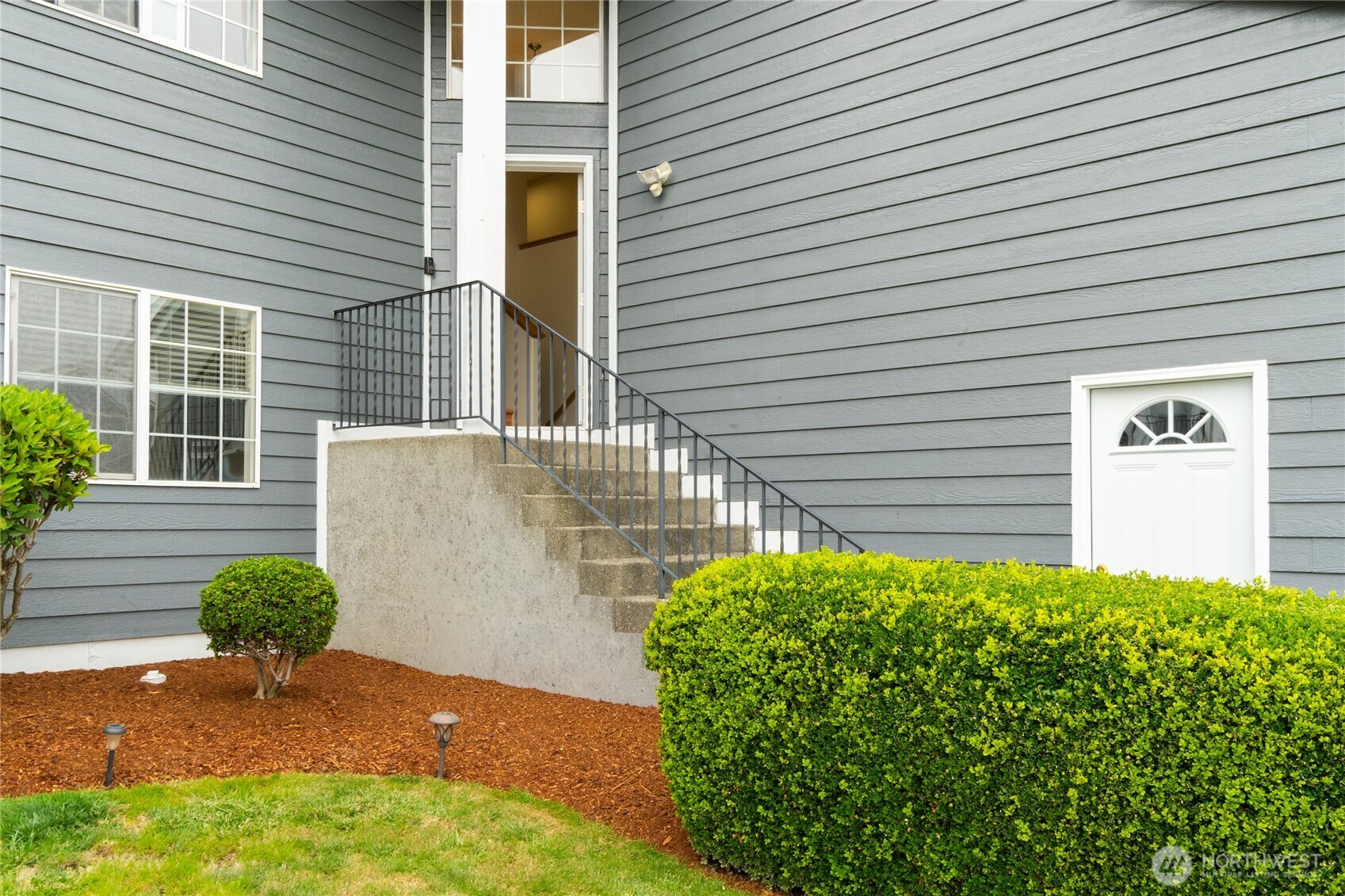 1115 S 90th Street Ct Property Photo 5