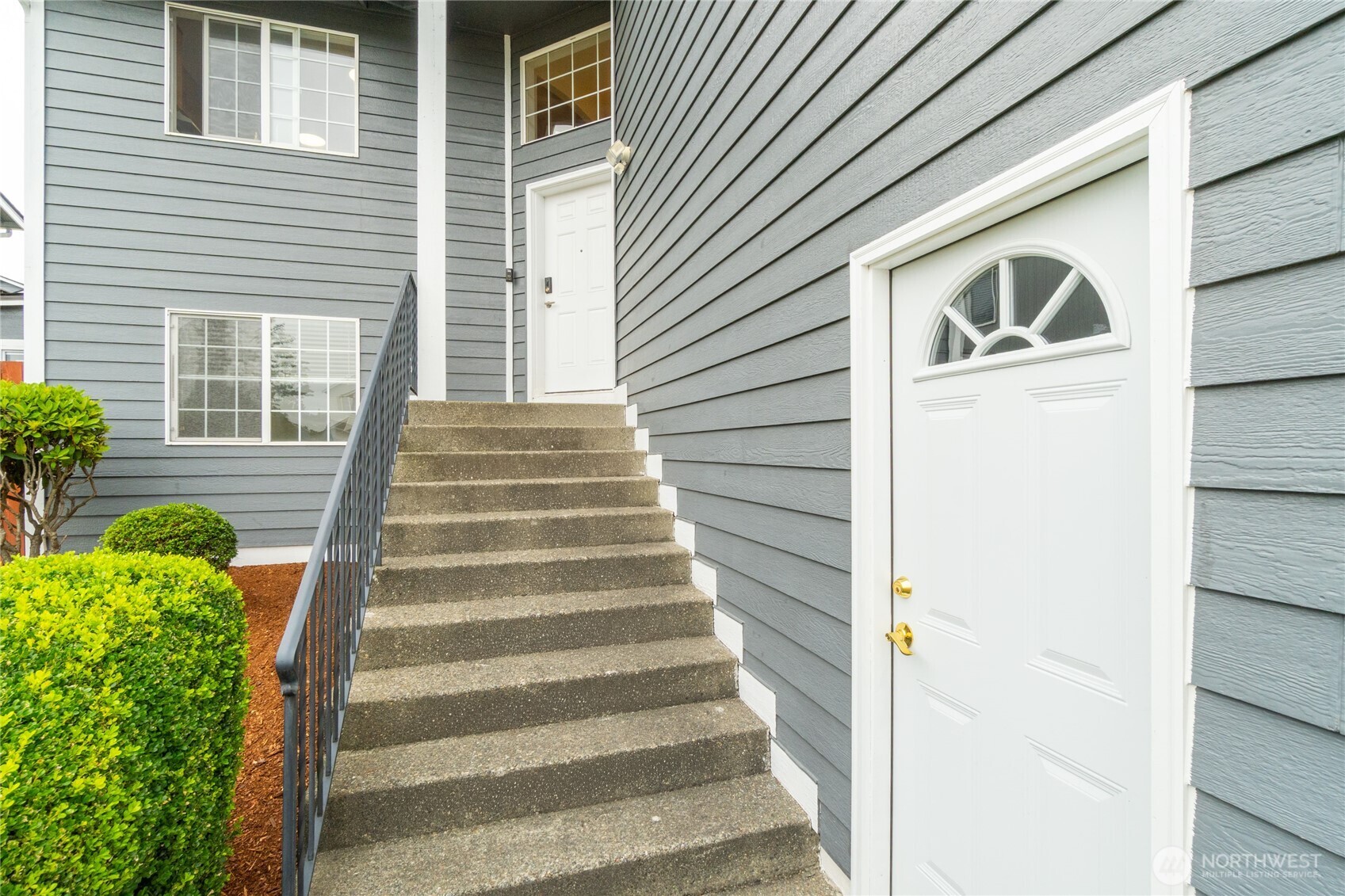 1115 S 90th Street Ct Property Photo 6