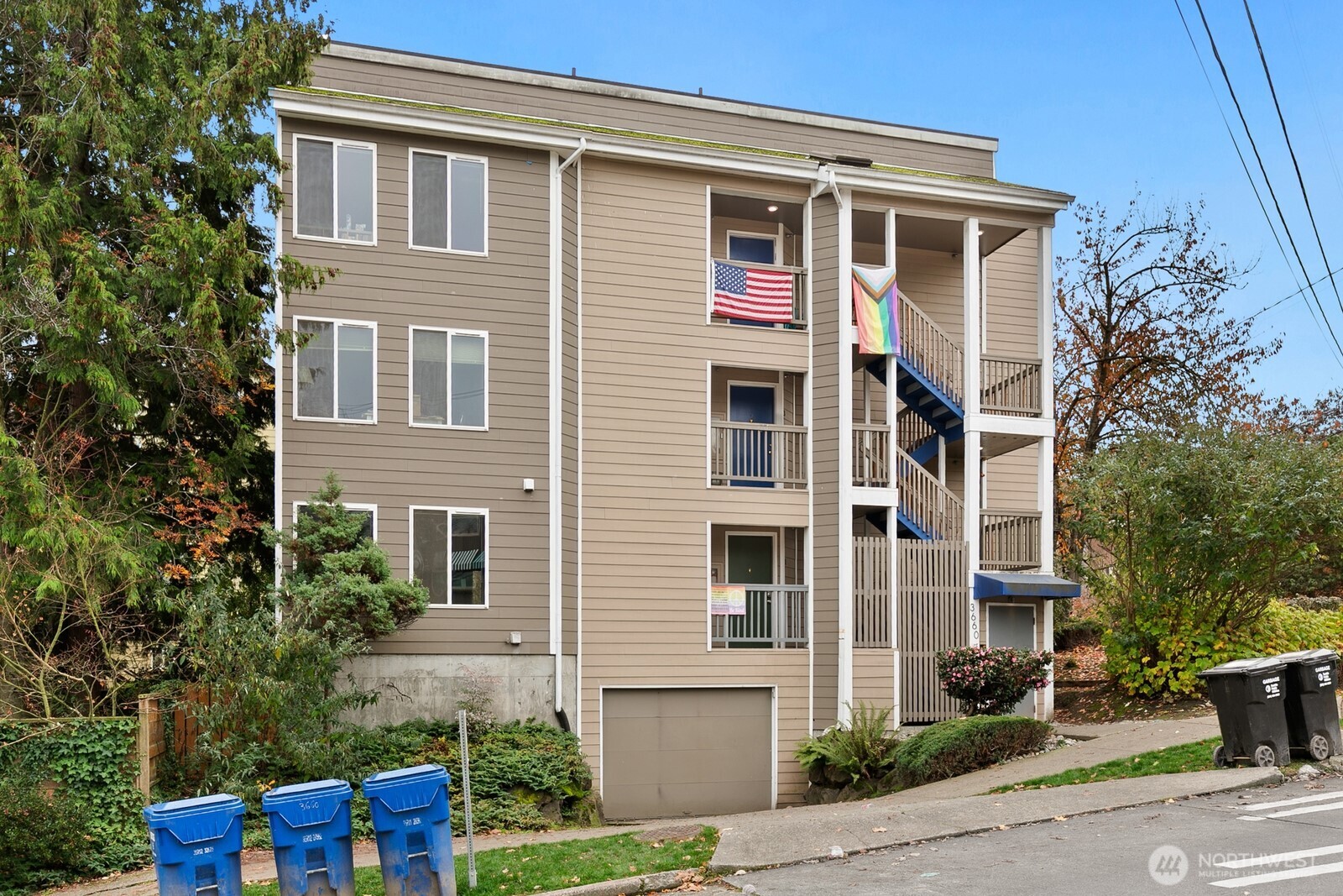 3660 Whitman Avenue Property Photo 1