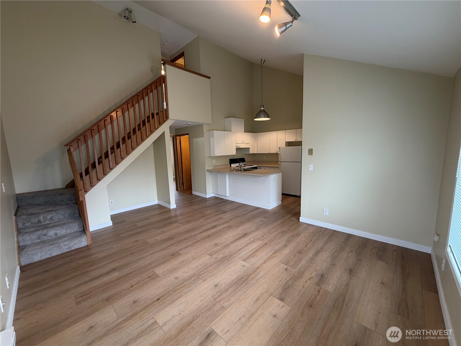 3660 Whitman Avenue Property Photo 17