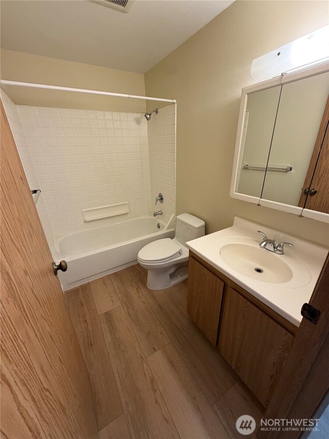 3660 Whitman Avenue Property Photo 22