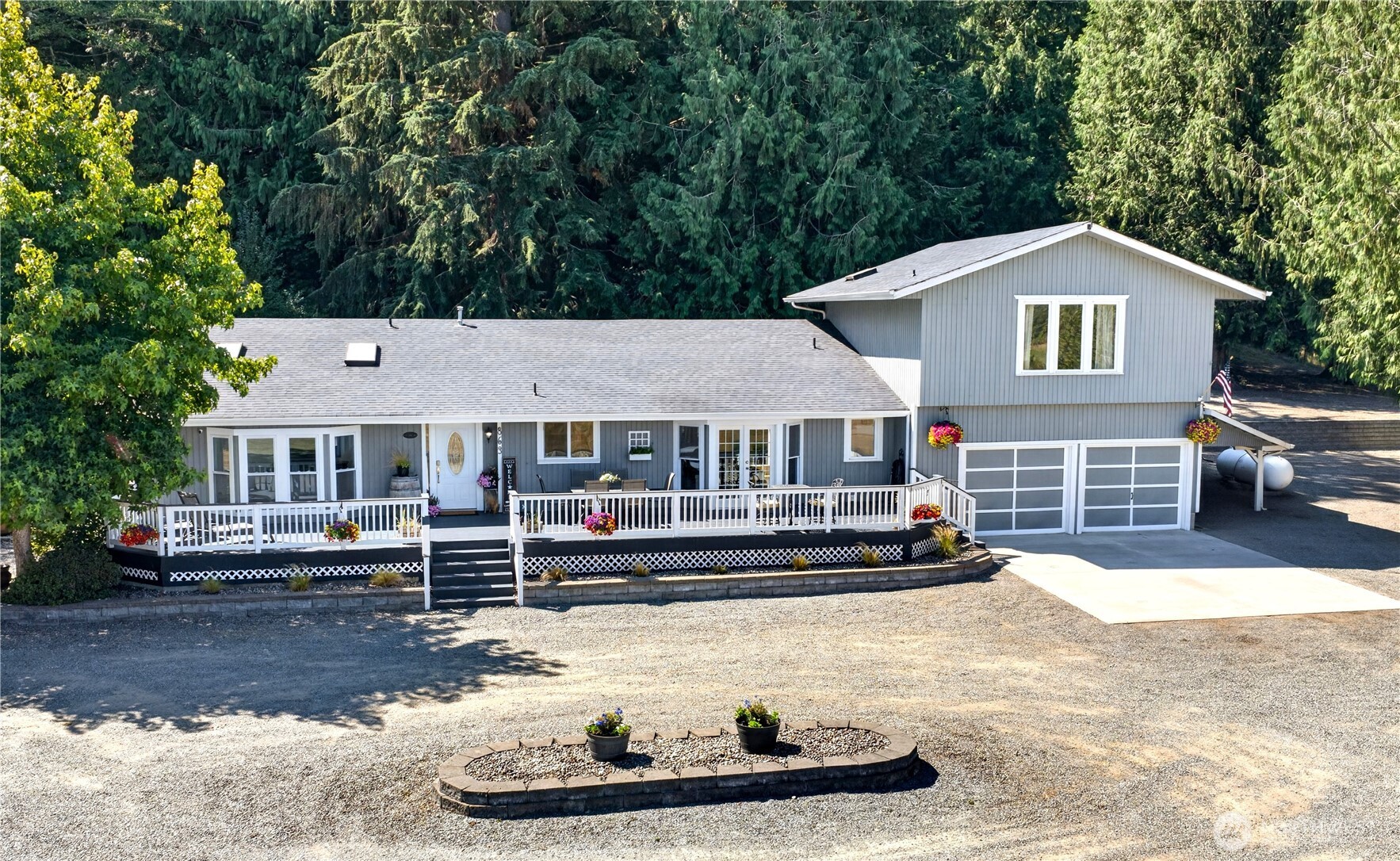 863 Sheets Road Property Photo 1