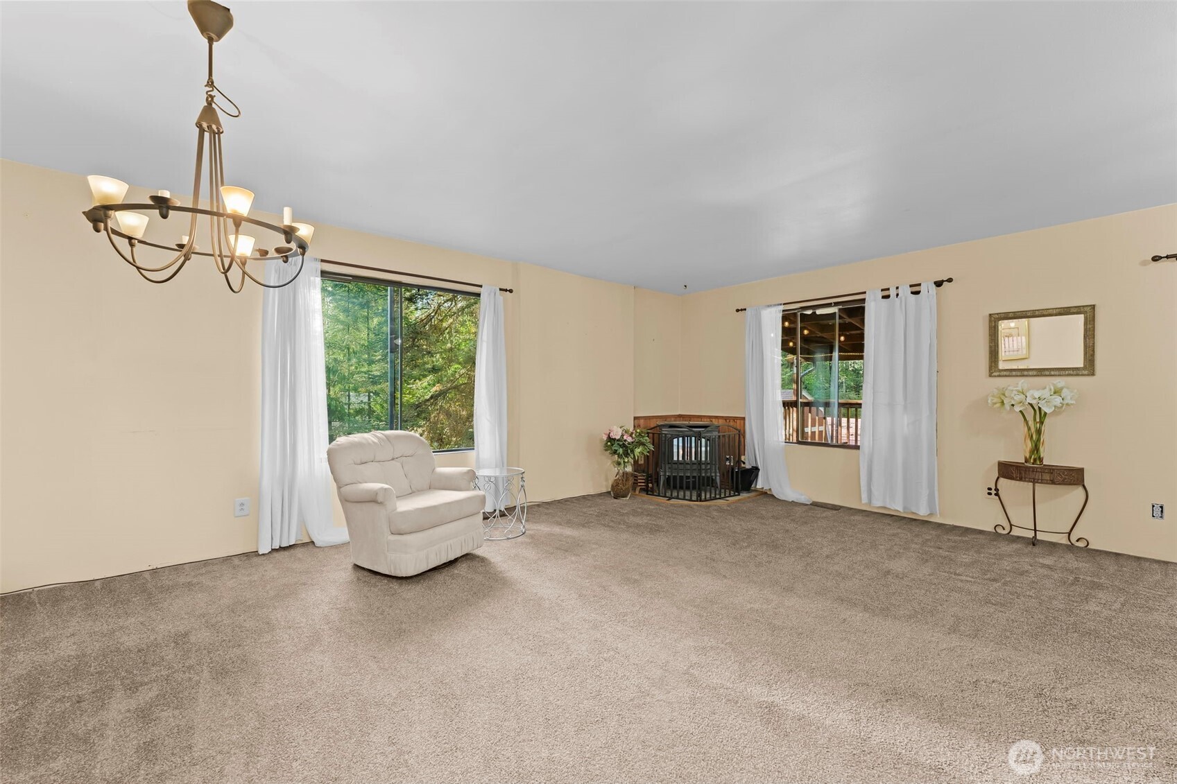 13836 166th Avenue Property Photo 8