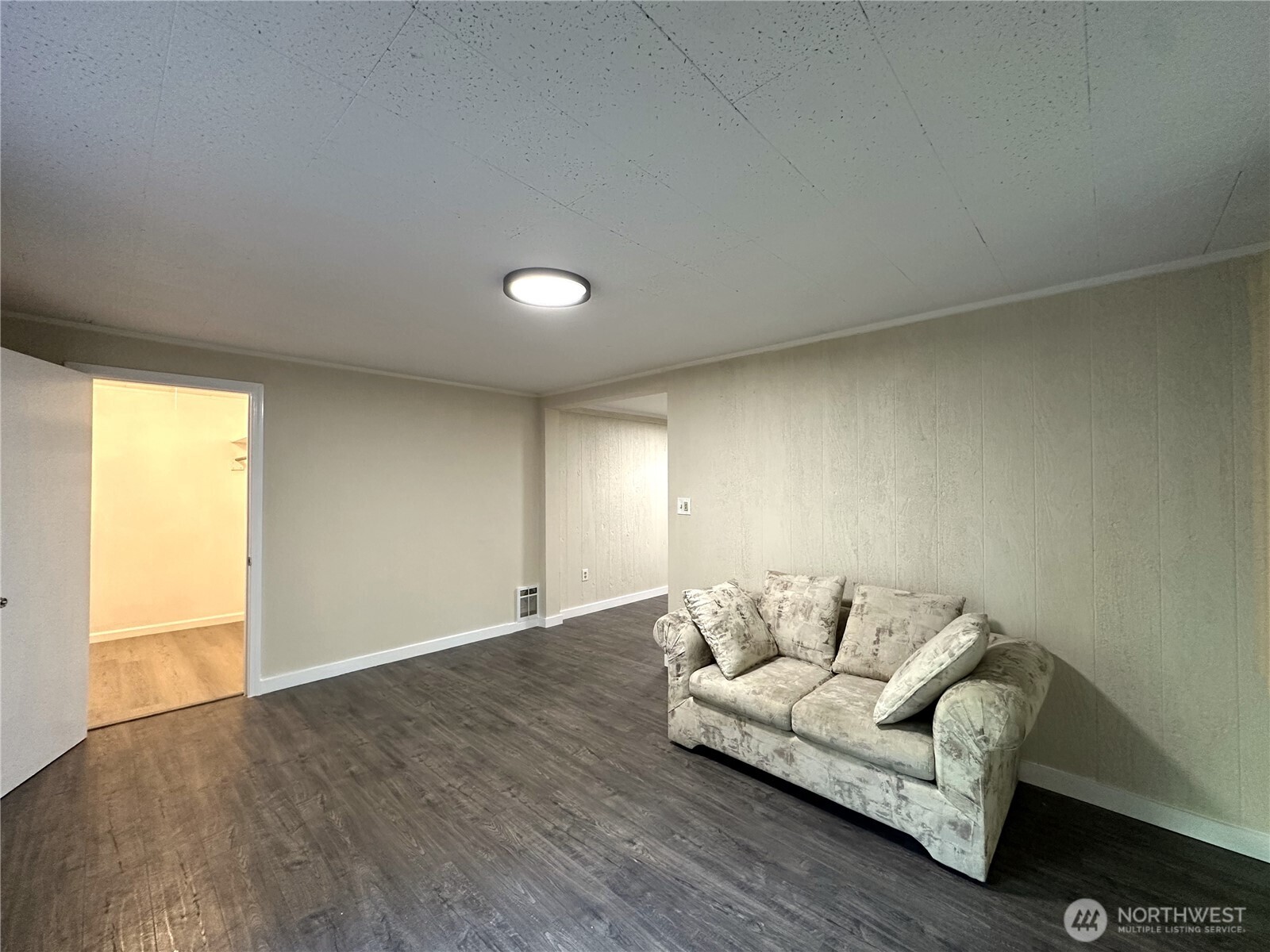 161 E Forest Drive Property Photo 10