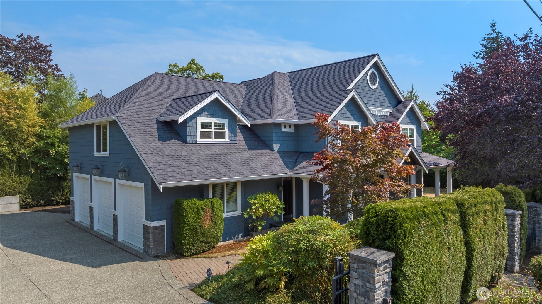 1308 100th Avenue Property Photo 1