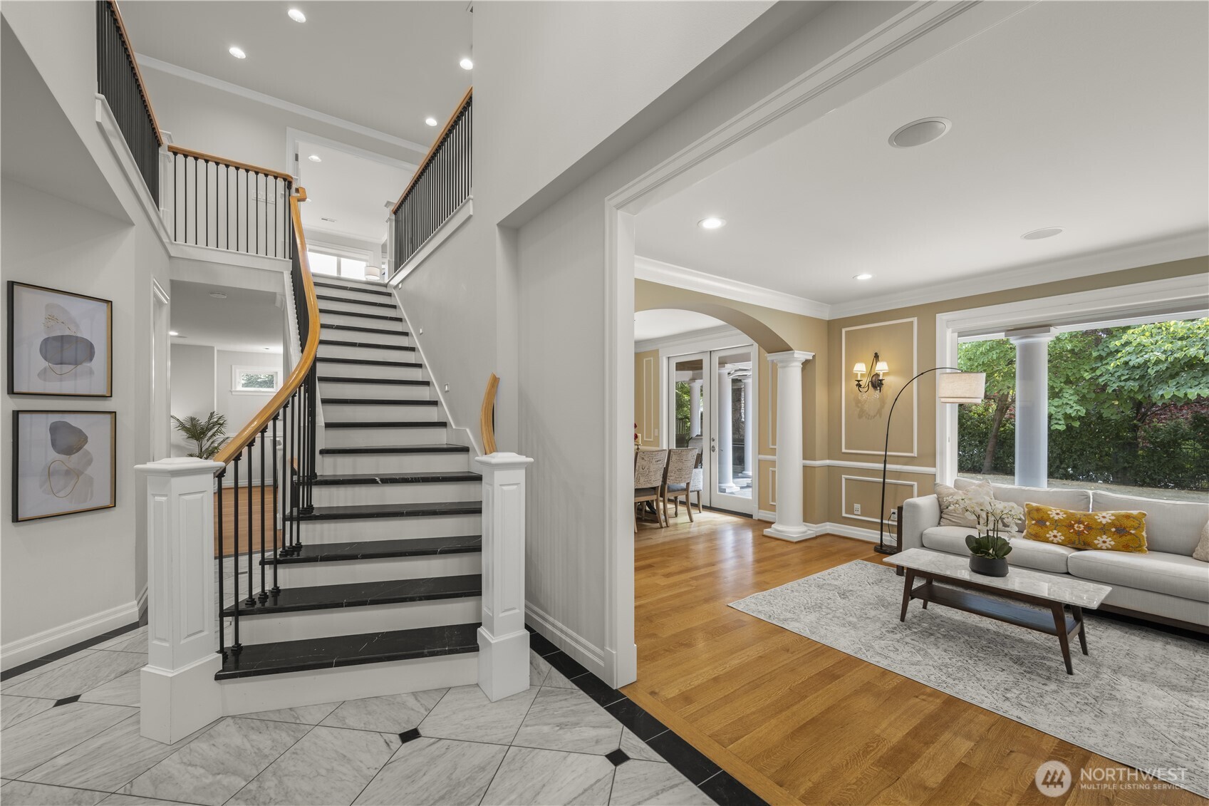 1308 100th Avenue Property Photo 3