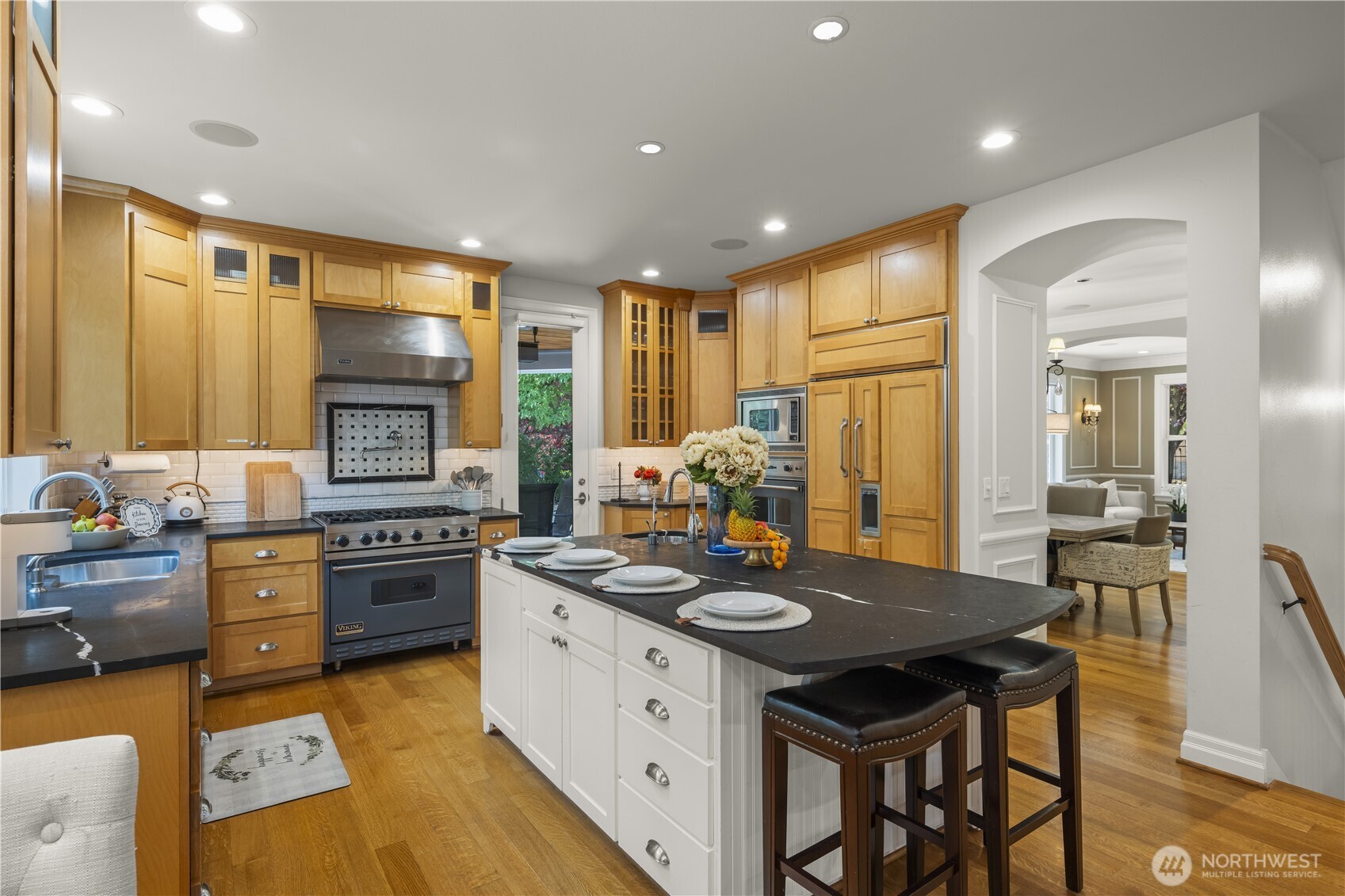 1308 100th Avenue Property Photo 9