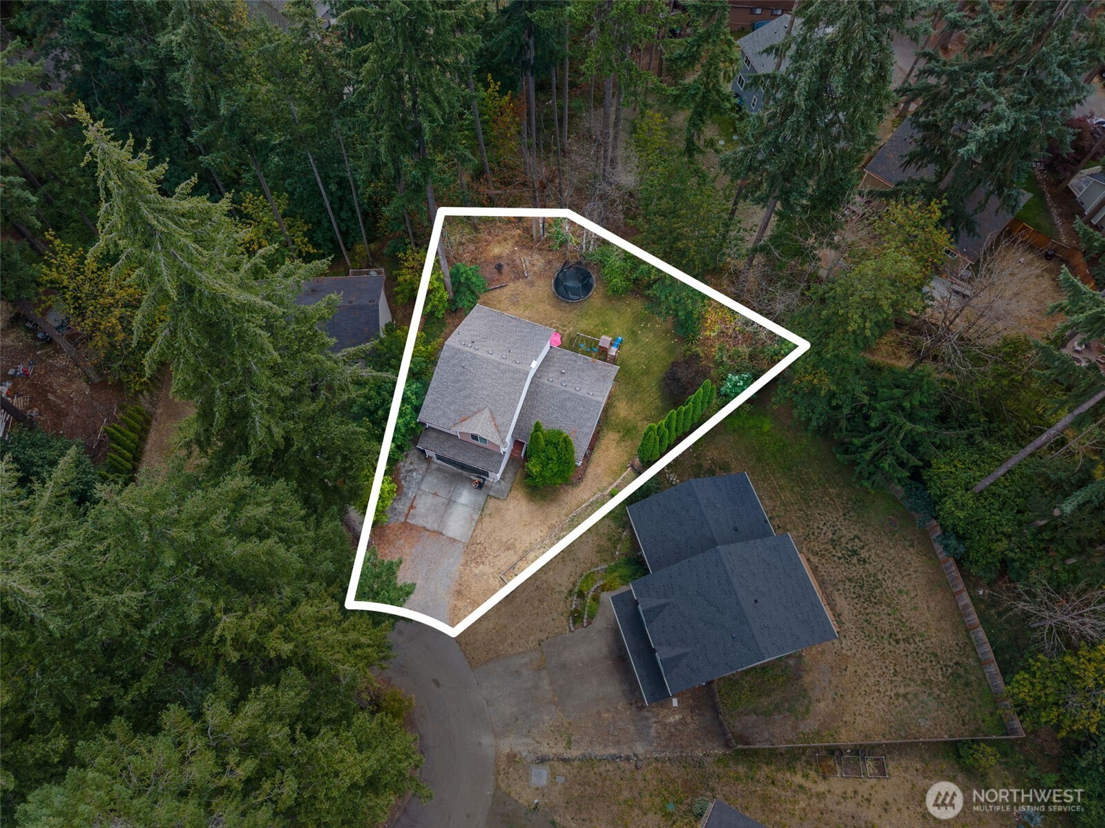 18133 Stoney Ct Property Photo 3