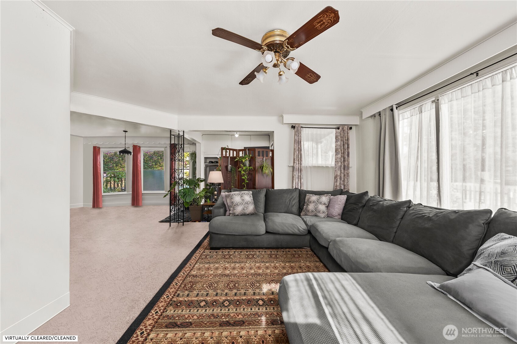 246 4th Avenue Property Photo 4