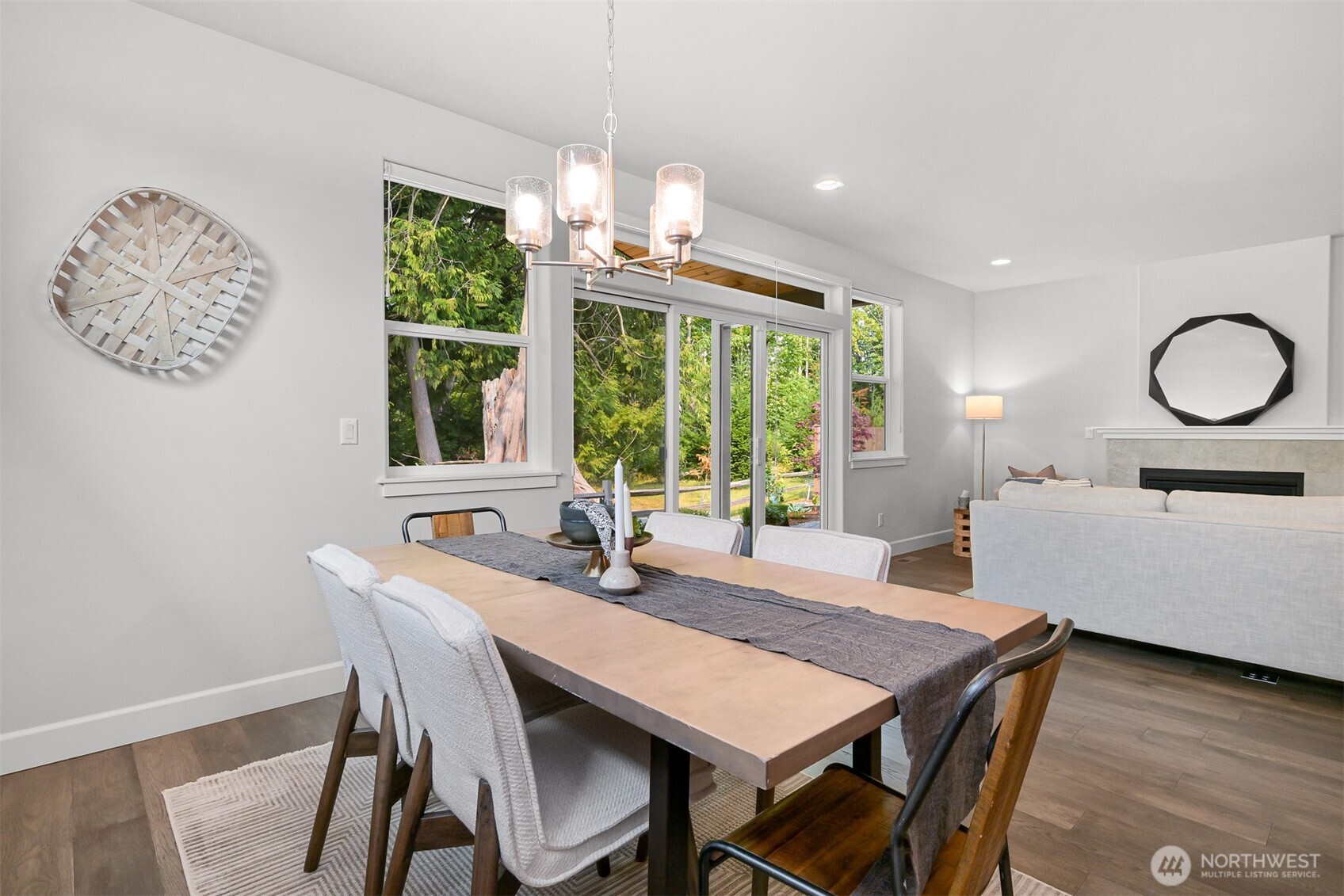 5451 Shields Road Property Photo 8