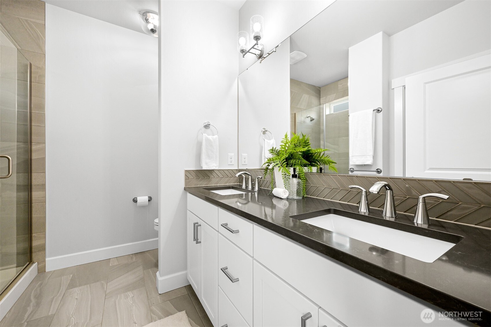 5451 Shields Road Property Photo 18