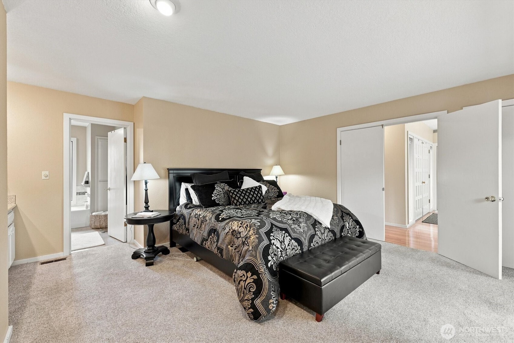 2461 Park Hill Drive Property Photo 15