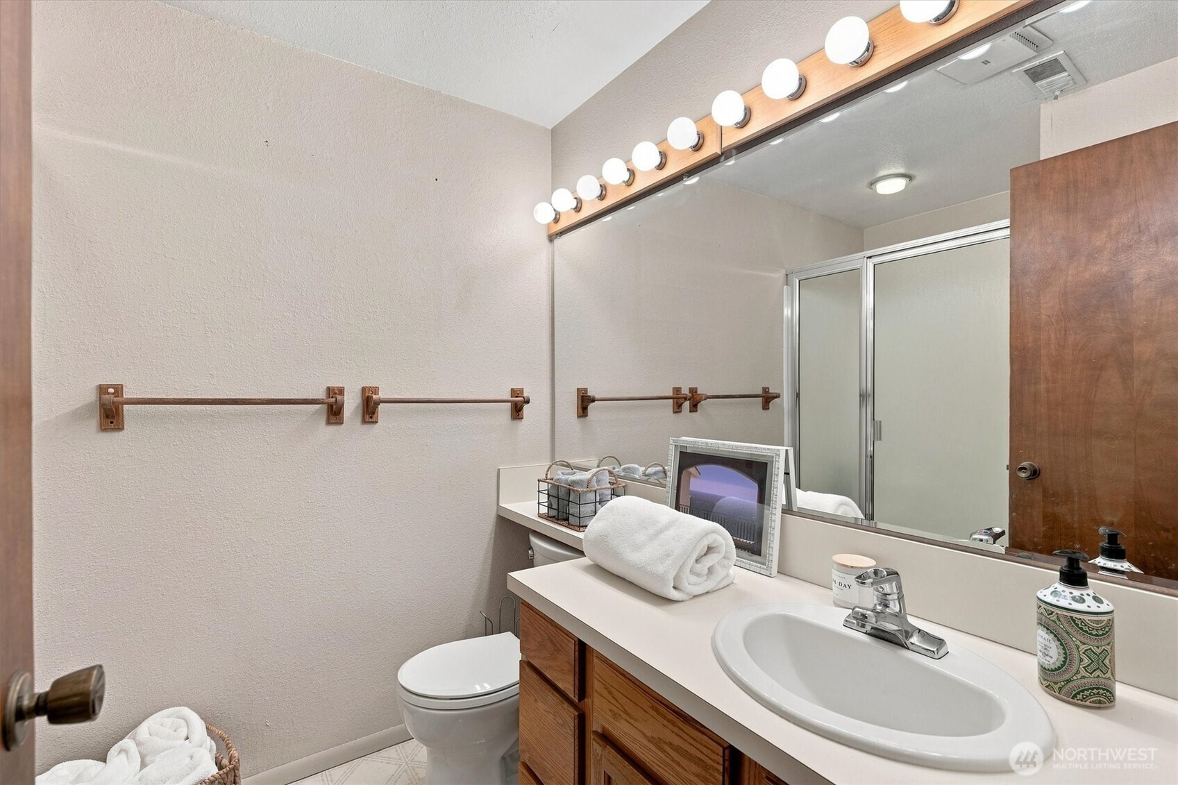 2461 Park Hill Drive Property Photo 27
