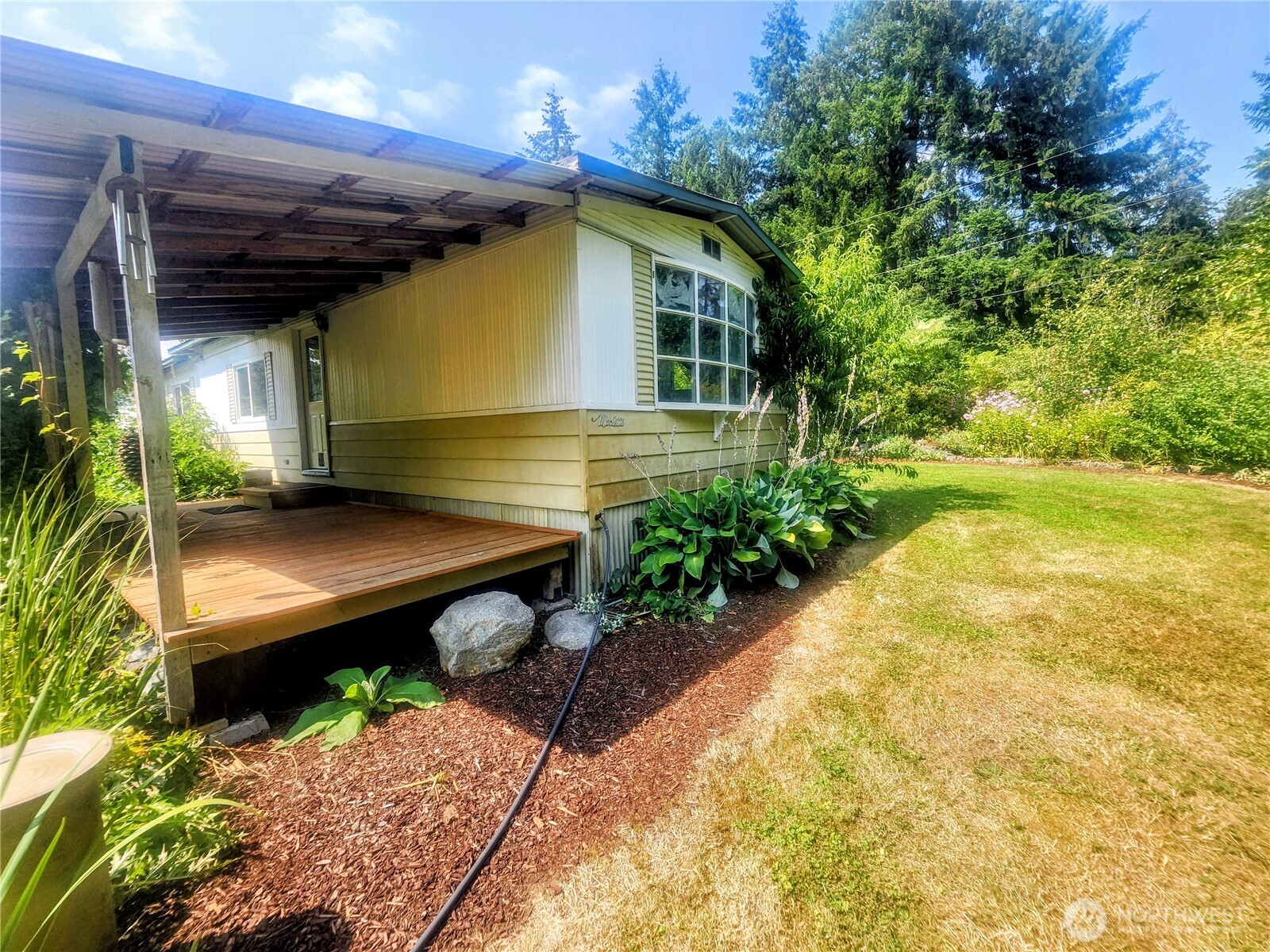 5918 256th Street Property Photo 5