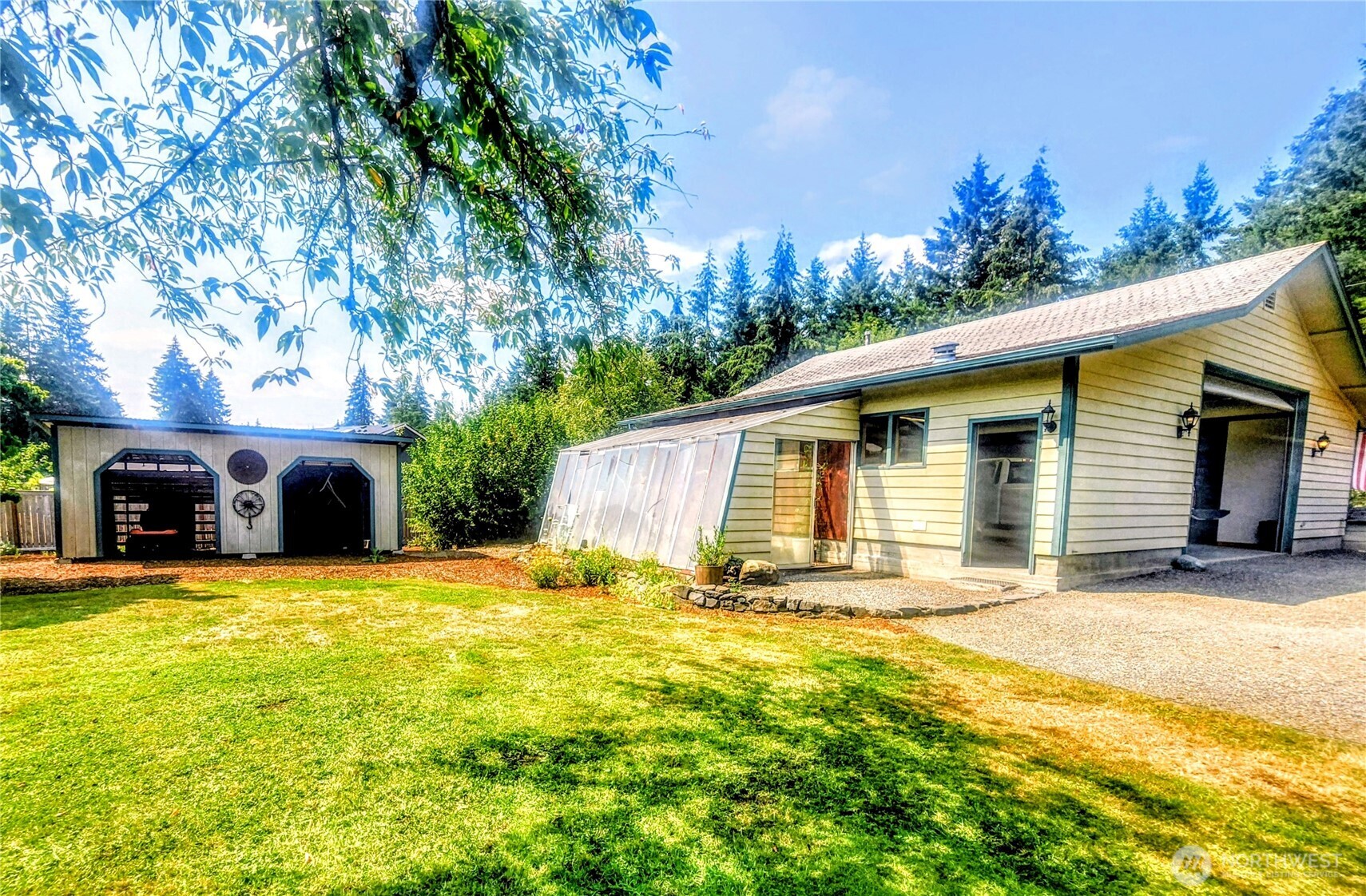 5918 256th Street Property Photo 15