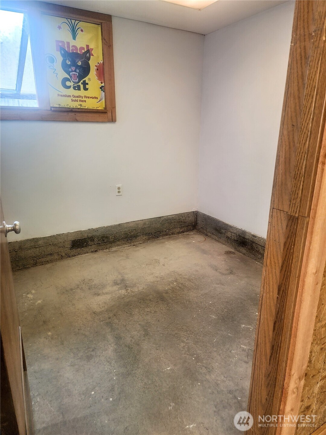 5918 256th Street Property Photo 19