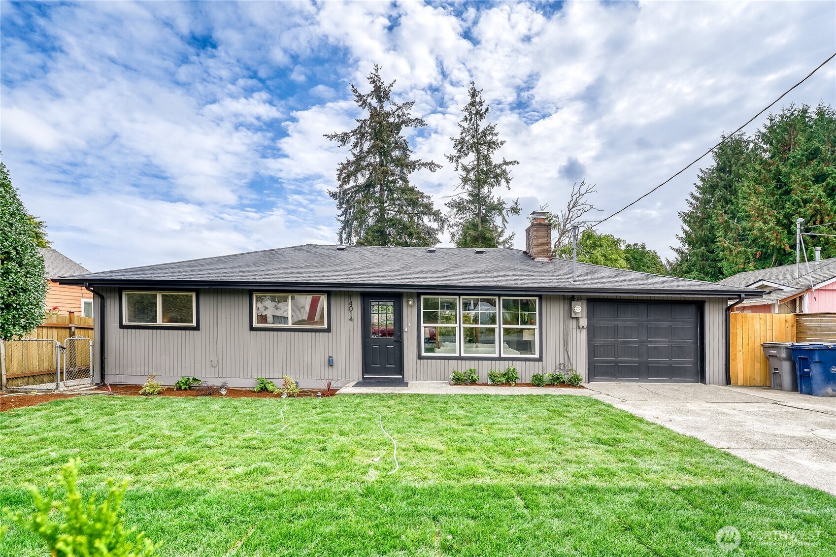 14014 43rd Avenue Property Photo 1