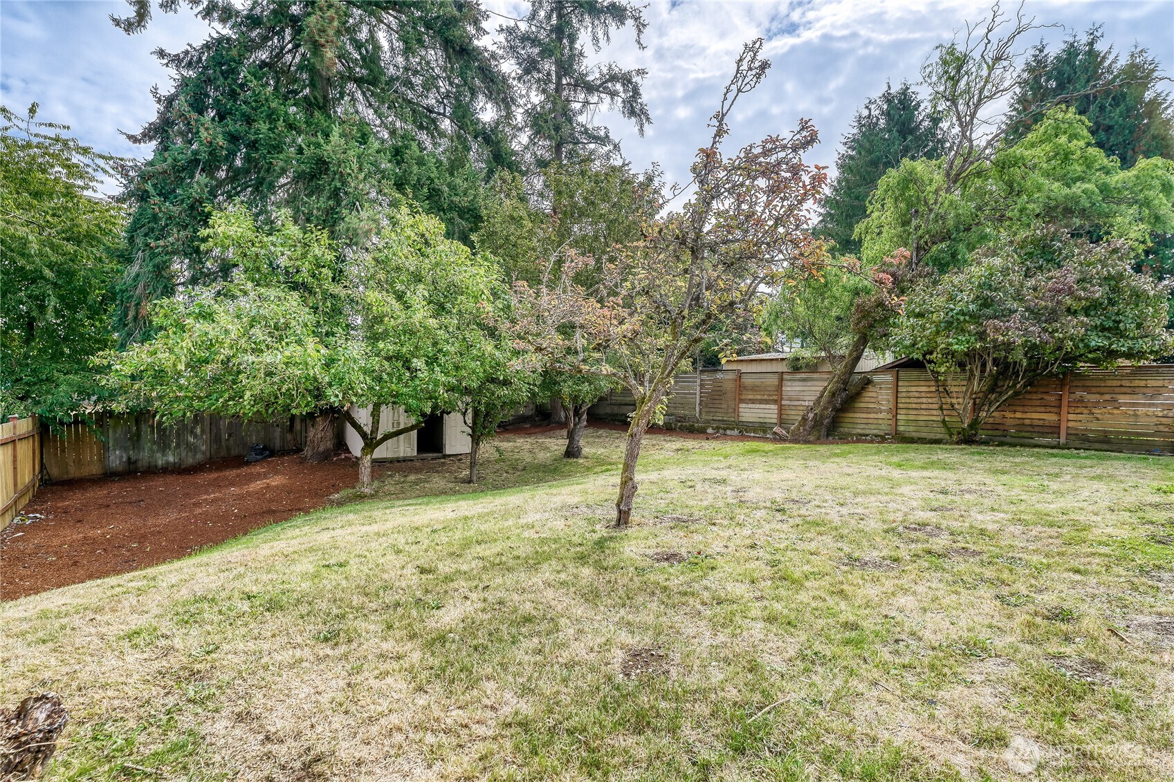 14014 43rd Avenue Property Photo 12