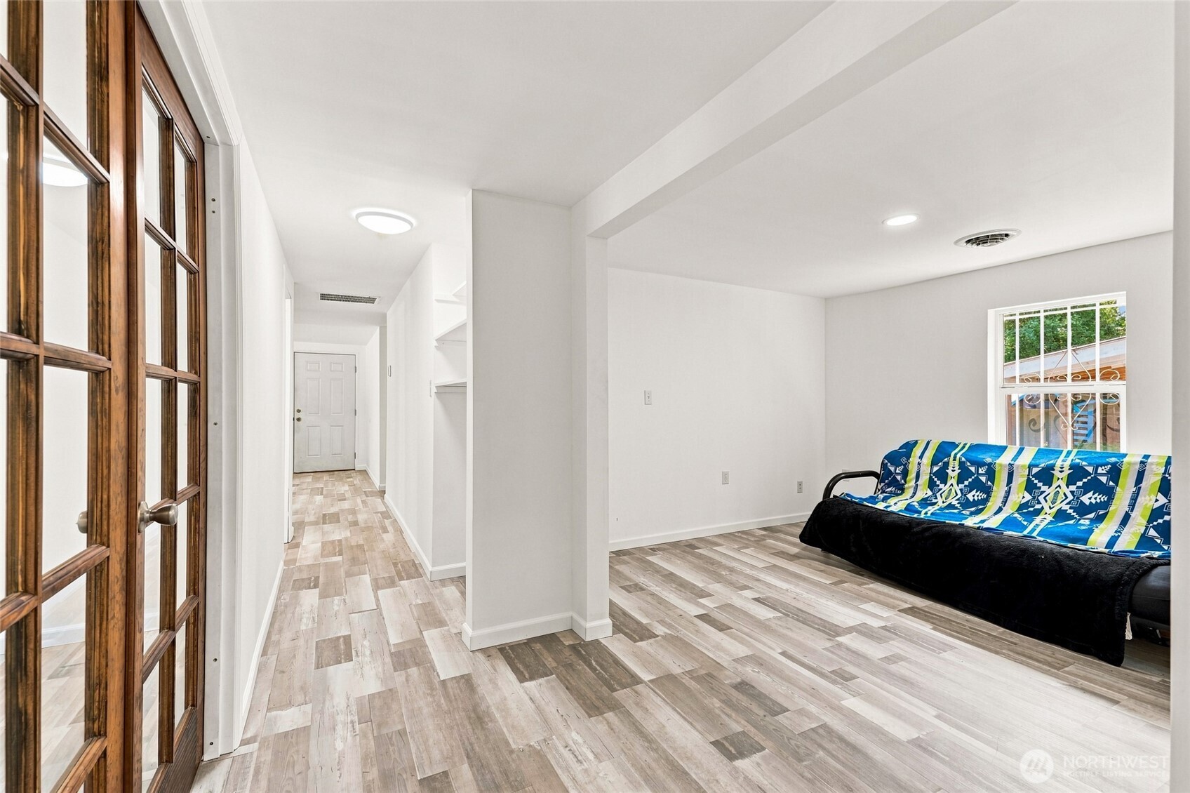 24724 Clear Creek Road Property Photo 10