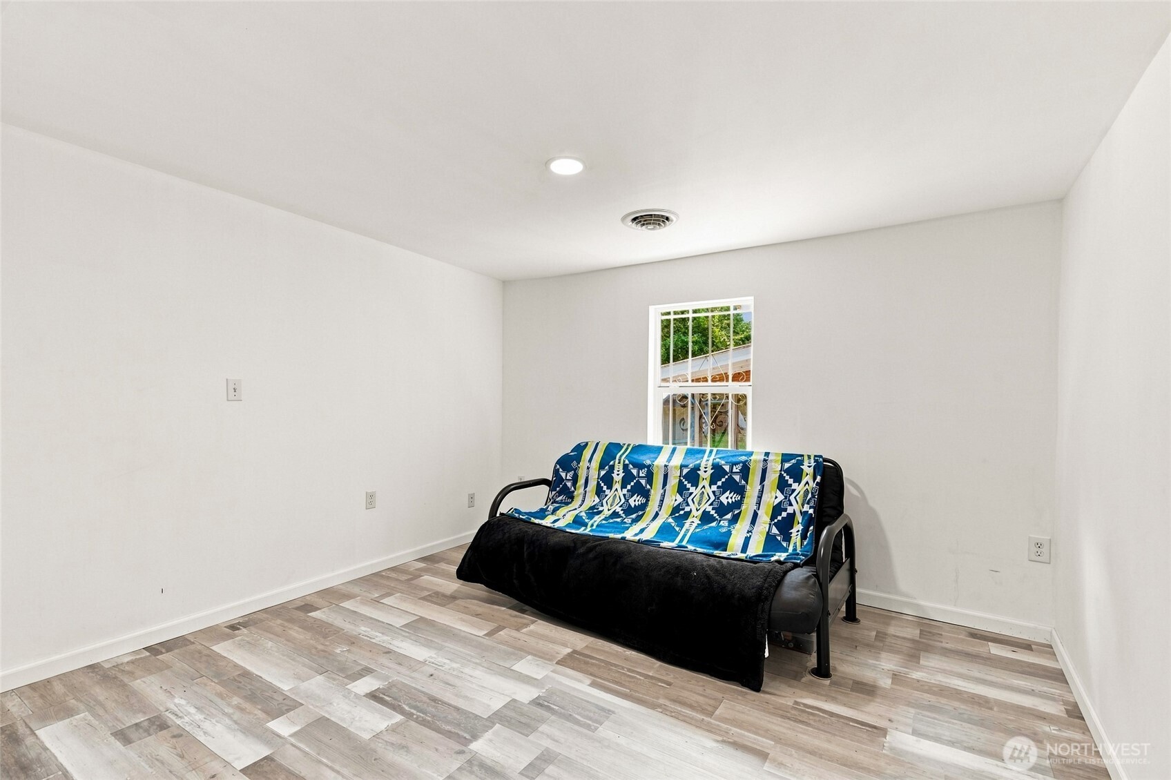 24724 Clear Creek Road Property Photo 11