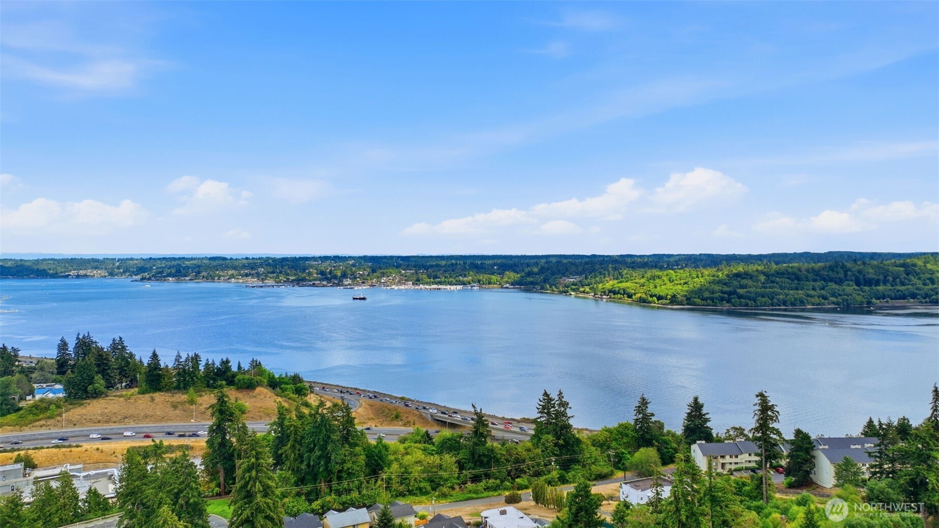 1633 & 1637 Sound Ridge Drive Property Photo 11