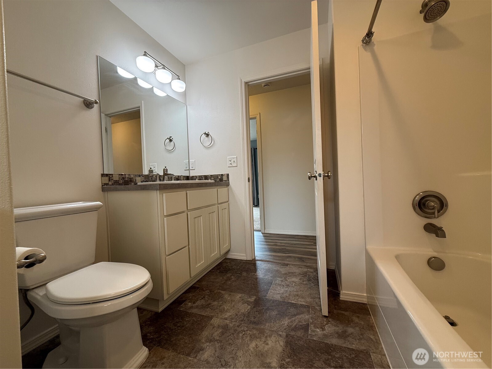 26209 N Place Property Photo 23