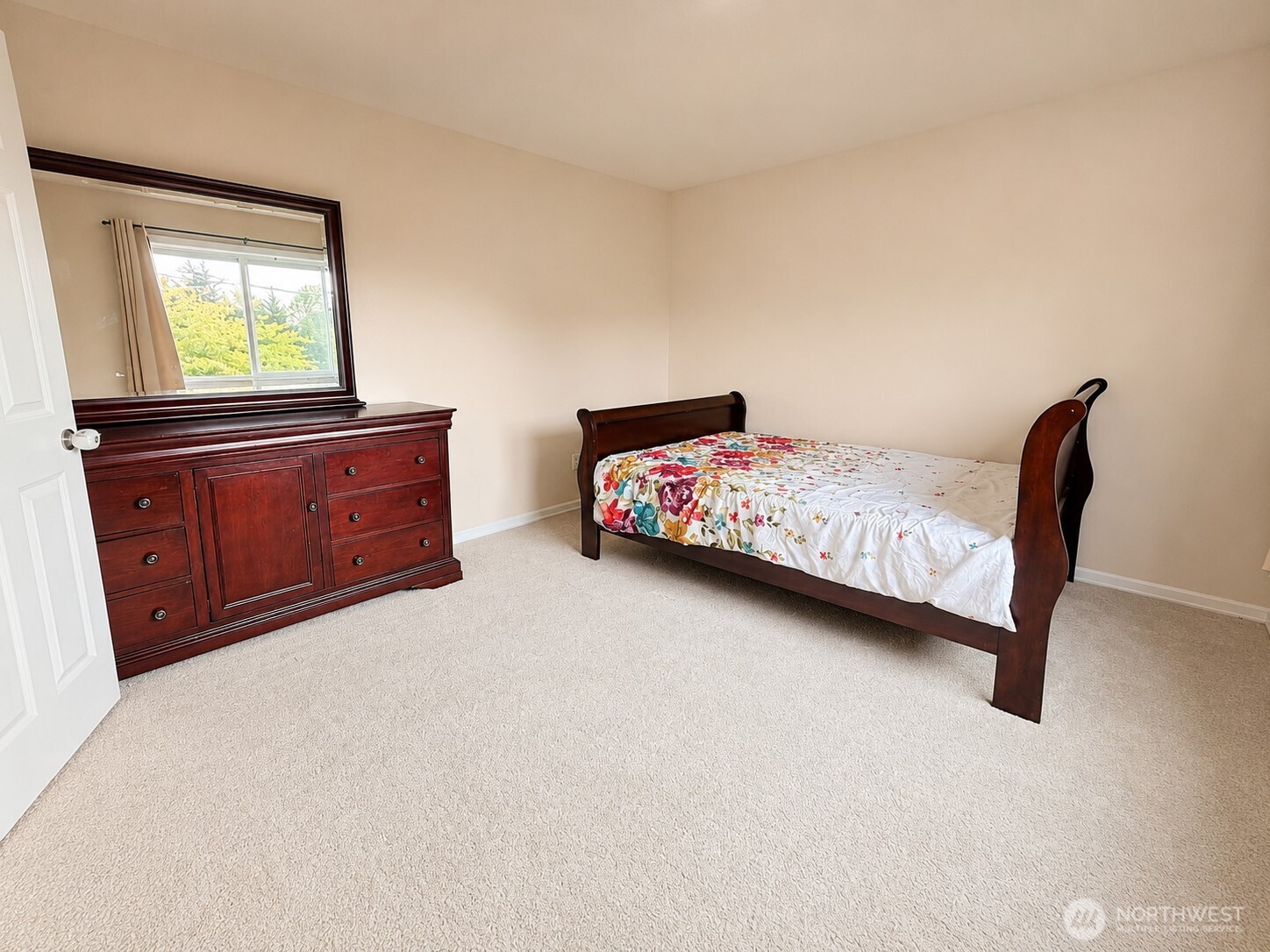 16325 43rd Avenue Property Photo 18