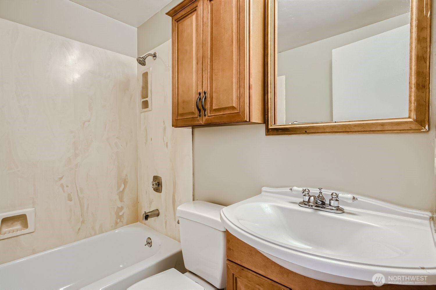 2312 E Denny Way Property Photo 17