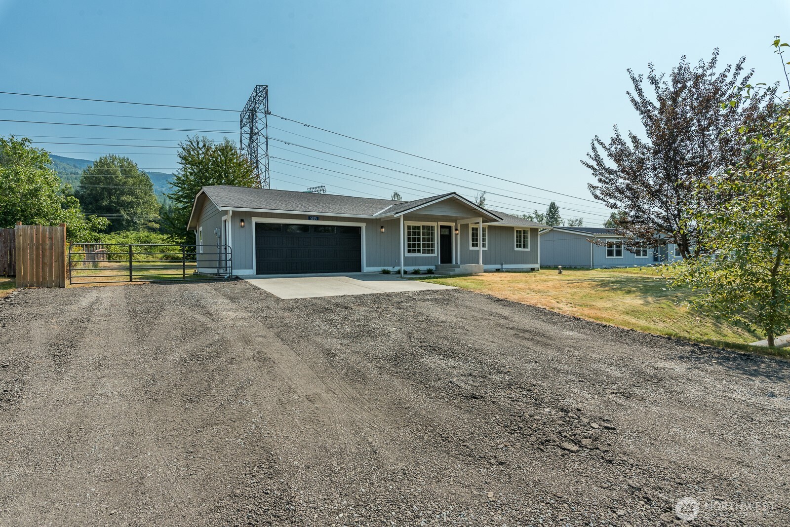 5205 Aerie Ln Property Photo 3