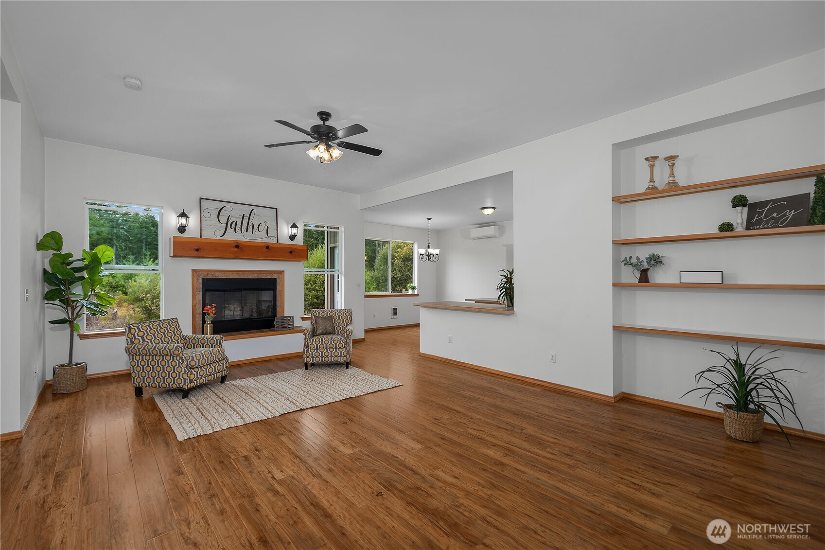 321 E Penzance Road Property Photo 8