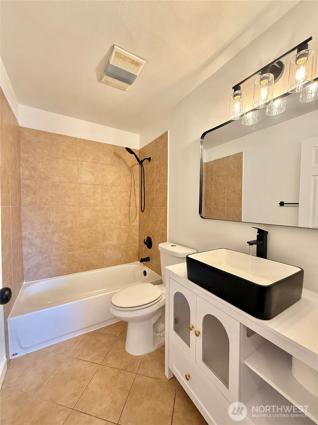4040 S 168th Street Property Photo 19
